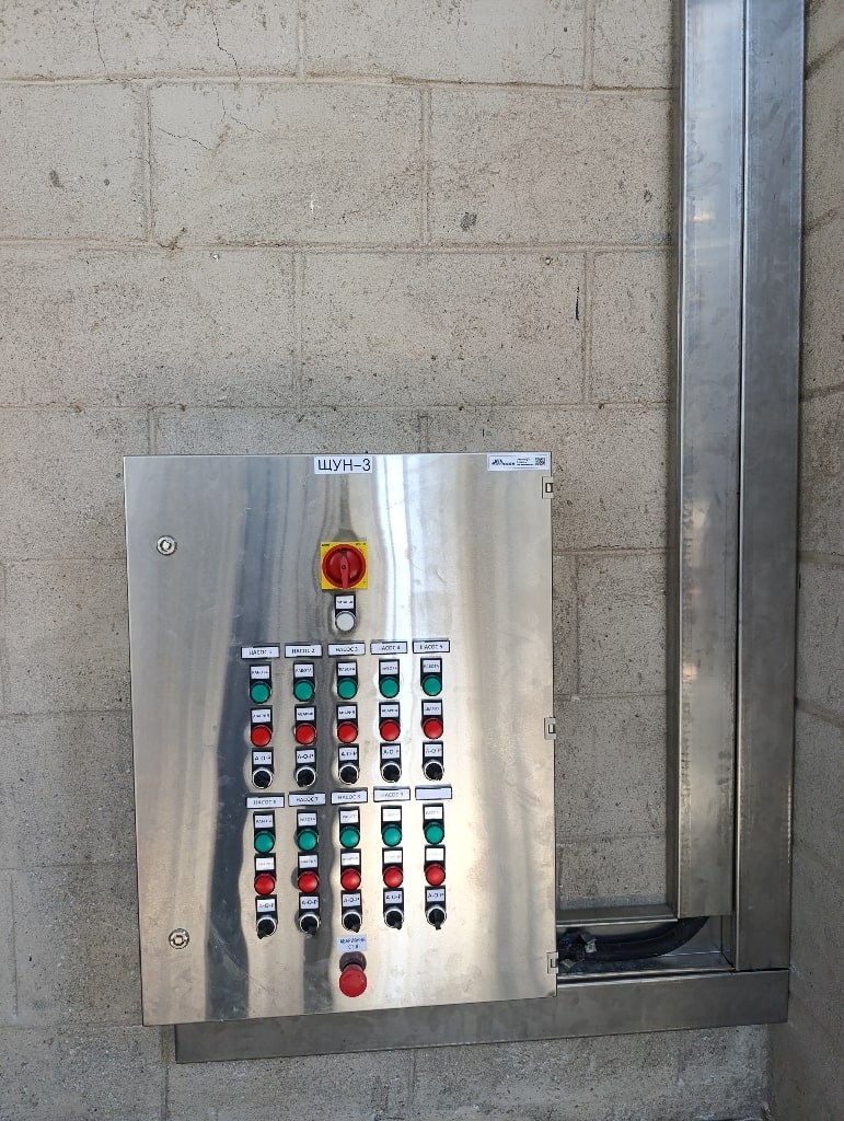 Щит управления насосами ЩУН на базе CHINT 2025 Щит управления насосами ЩУН на базе CHINT 2025